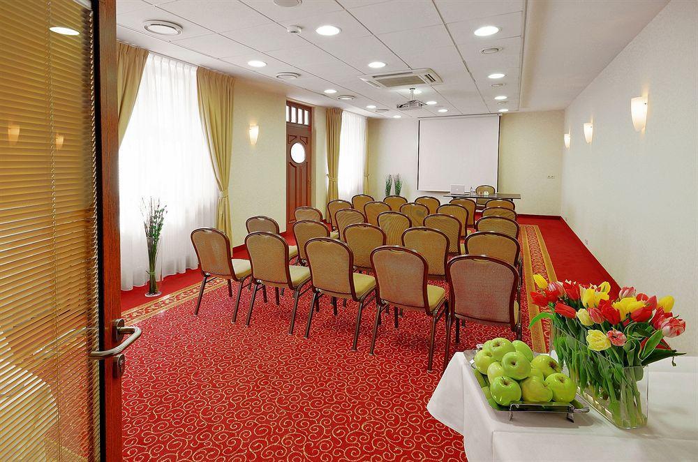 Hotel Wolne Miasto Old Town Гданск Екстериор снимка