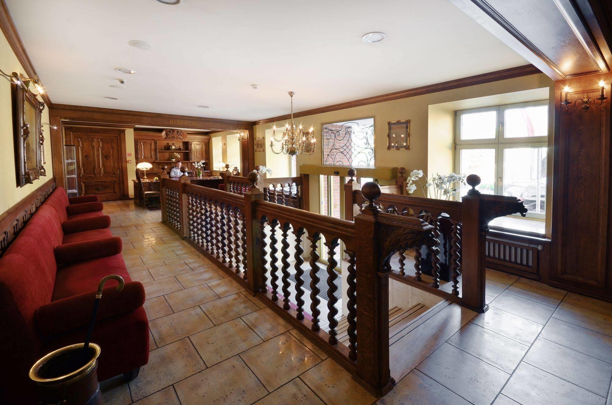 Hotel Wolne Miasto Old Town Гданск Екстериор снимка
